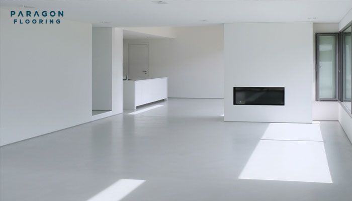 Tile Flooring For Large Living Rooms: Reflective And Big